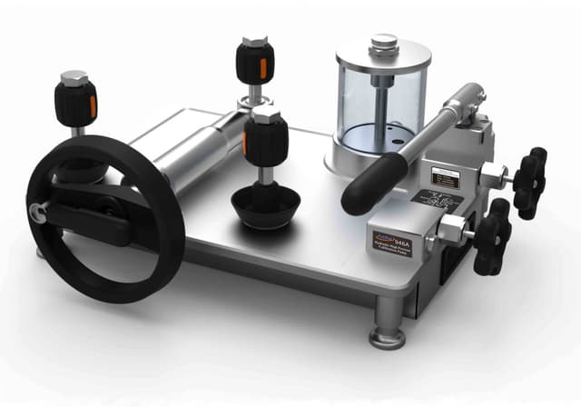 Additel 946A / 946AW Hydraulic High Pressure Calibration Pump